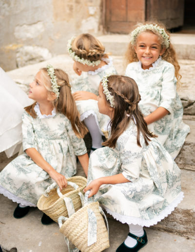 4 petites filles d'honneur en robe en Toile de Jouy
